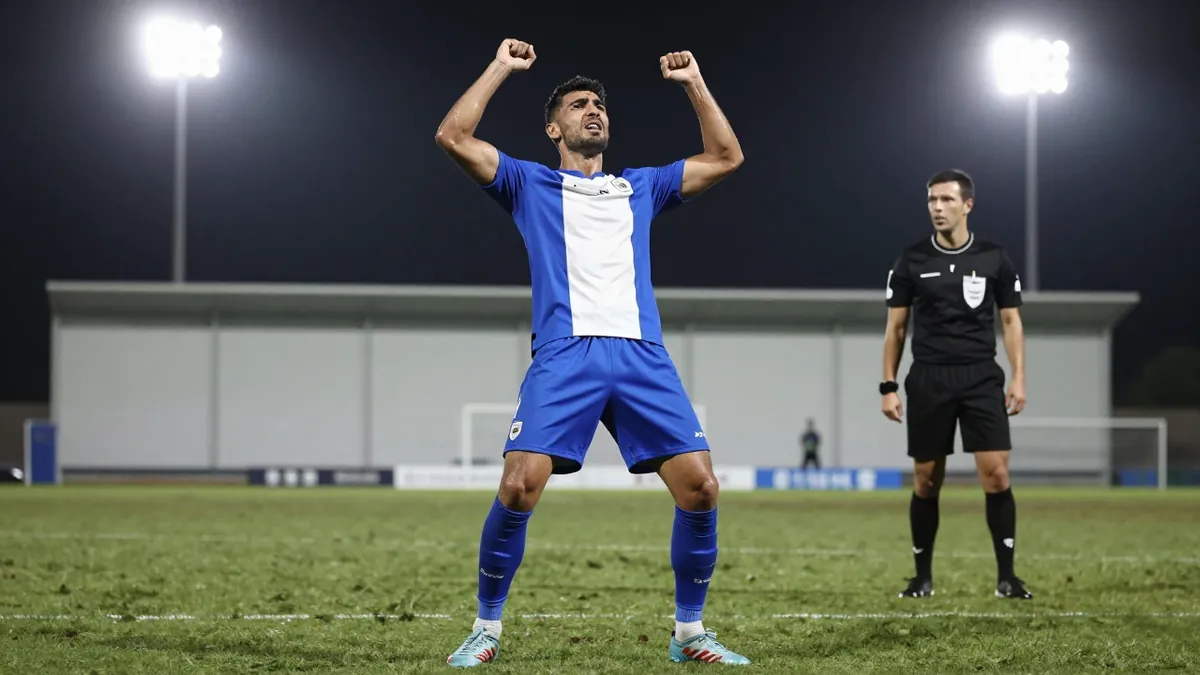 El Málaga CF vio cómo un gol de Adrián Niño fue anulado por fuera de juego, lo que le impidió sumar una victoria clave en...